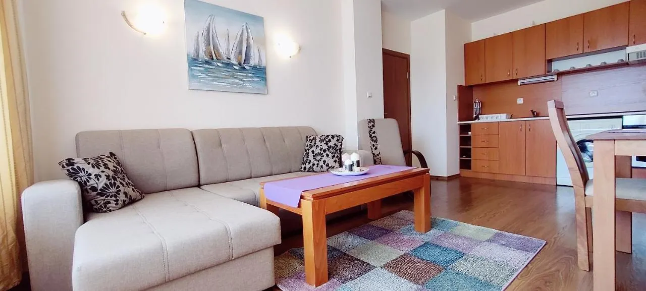 One Bedroom Apartment With Pool View サニービーチ